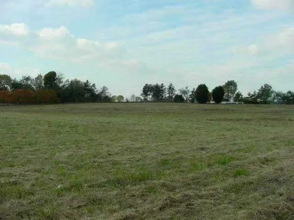 4220 Barnes School Rd, Woodburn, KY 42170