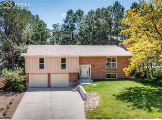 275 Raven Hills Rd, Colorado Springs, CO 80919