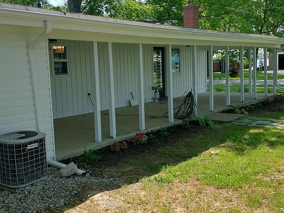 Back Porch, angle 1