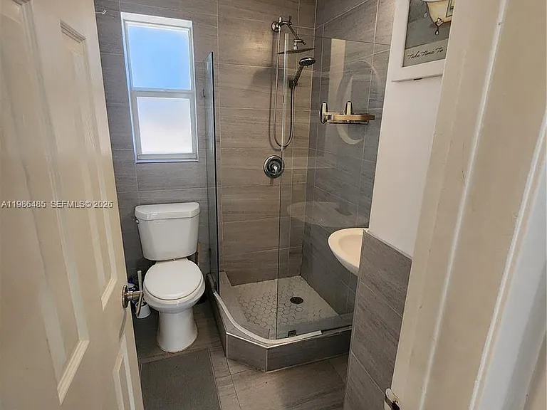 315 Walnut St #2 — Photo 14