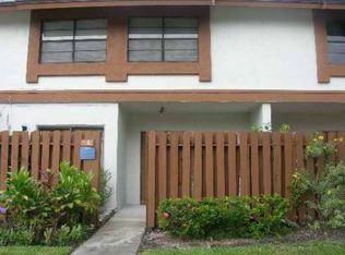 241 SW 96th Ter, Pembroke Pines, FL 33025