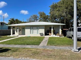 208 SW 2nd Pl, Dania Beach, FL 33004