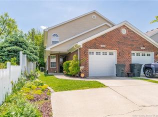1456 Blackiston View Dr, Clarksville, IN 47129