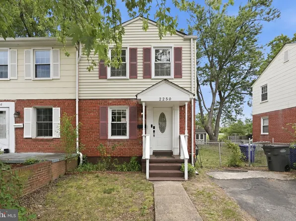2250 Arlington Ter, Alexandria, VA 22303