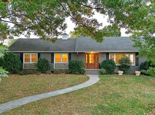 303 Rainbow Dr, Staunton, VA 24401