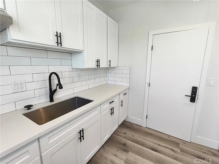 3020 S Normandie Ave — Photo 20