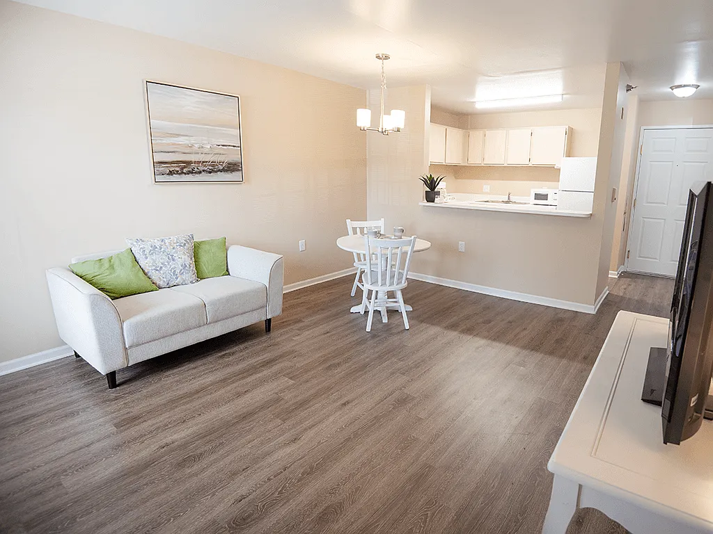 Eagle Grove Apartments — Photo 1