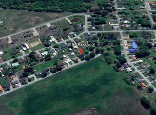 400 NW Randolph St, Hoxie, AR 72433