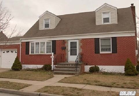 1st image of 1507 Marshall St