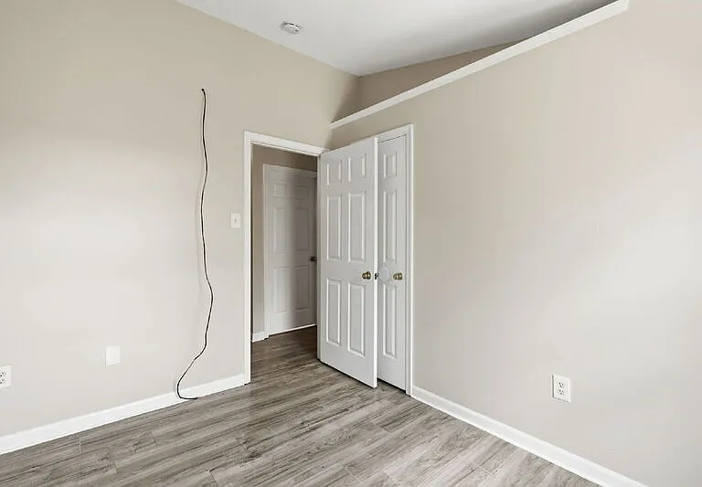 927 Pirates Ct — Photo 18