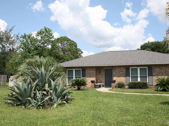 3rd image of 6931 Kitty Hawk Dr