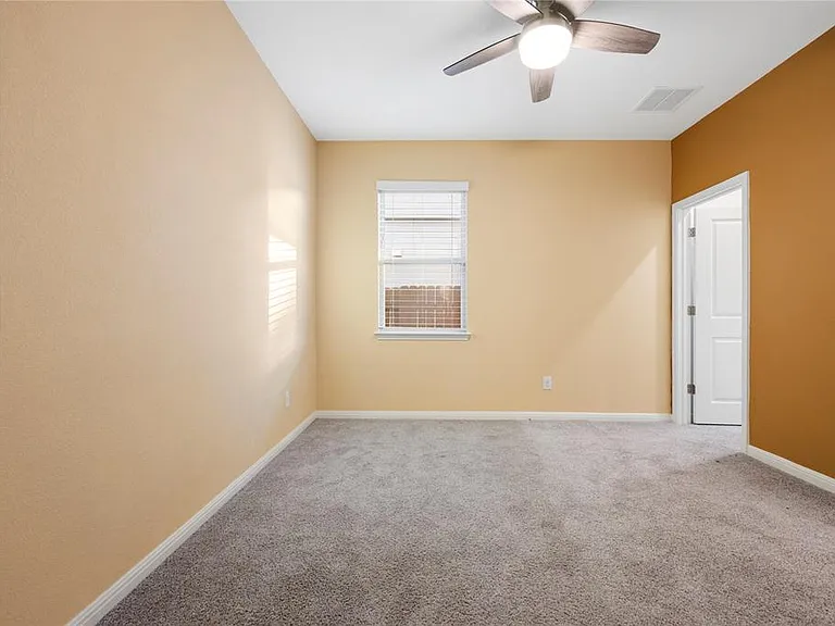 5146 Veranda Ter — Photo 16