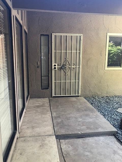 1st image of 377 W Warner Ave #101