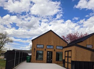 819 E Burkitt St, Sheridan, WY 82801