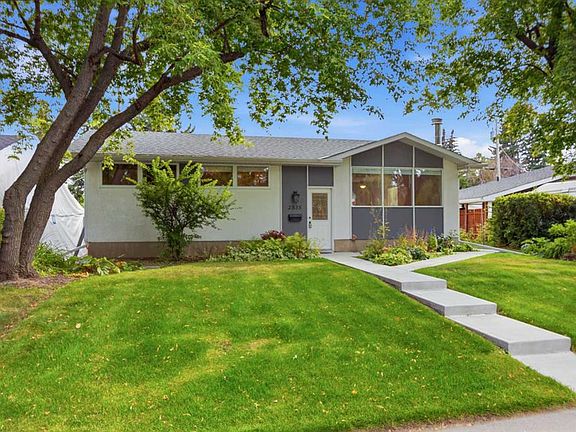 2nd image of 2835 N 63rd Ave SW