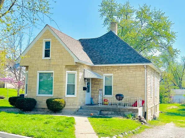 428 Peru St, La Salle, IL 61301
