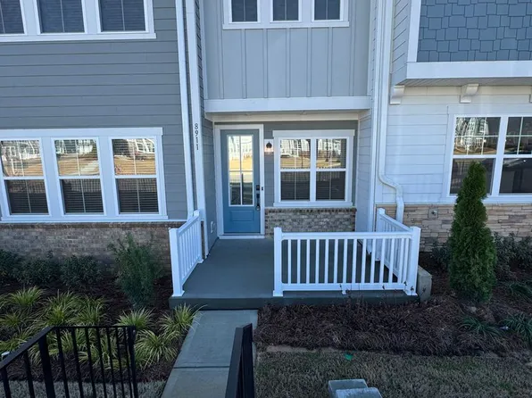 8911 Nettleton Ave, Charlotte, NC 28215