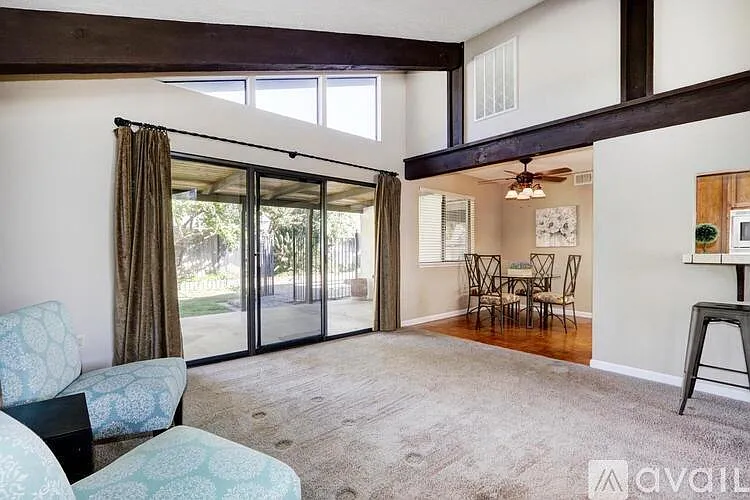 9101 Yount Ct — Photo 14