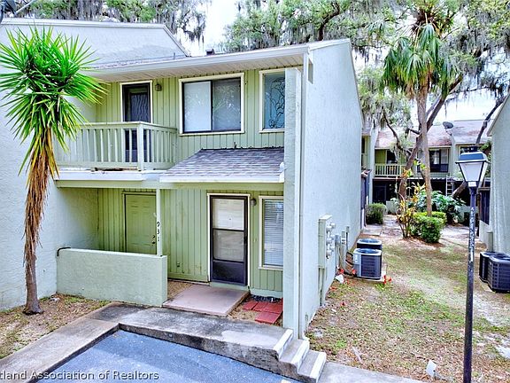 2nd image of 1561 Lakeview Dr Unit 931