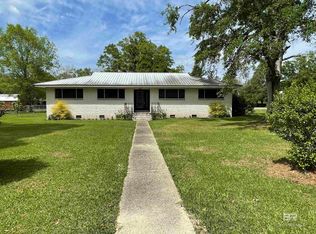 402 W Myrtle Ave, Foley, AL 36535
