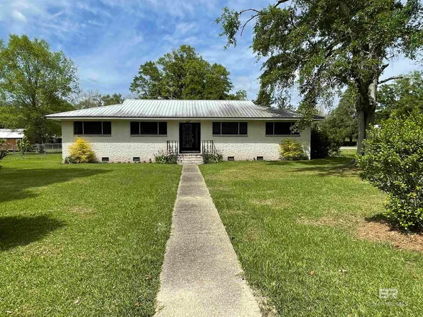 402 W Myrtle Ave, Foley, AL 36535