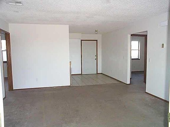 3rd image of 329 NW 118th St