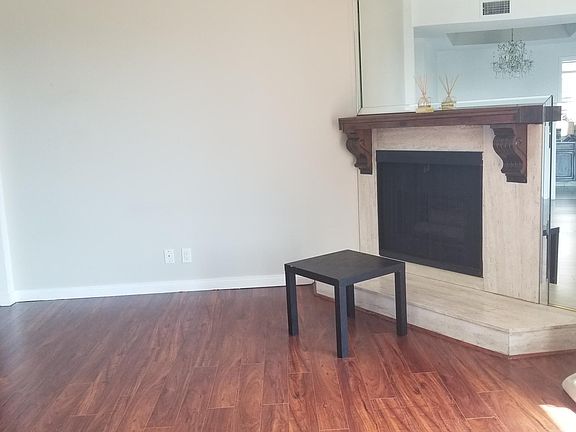 Living room with a fire place