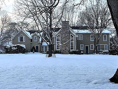 2nd image of 1654 Milldale Rd