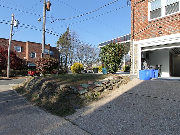 5th image of 6460 Ardleigh St Floor 1