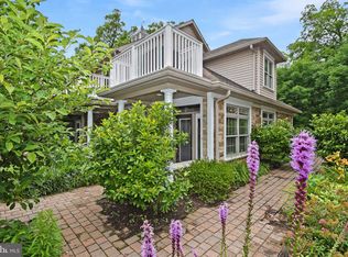166 High Pointe Dr, Hummelstown, PA