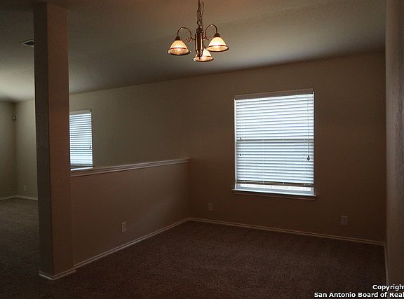 3rd image of 2429 Fayette Dr