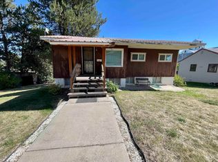 703 Pine St, Nezperce, ID 83543