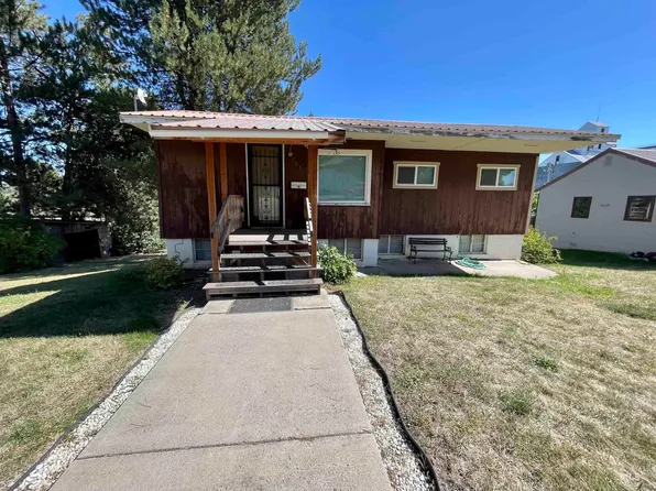 703 Pine St, Nezperce, ID 83543
