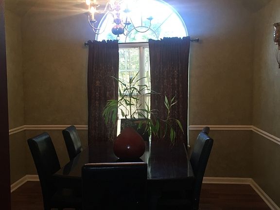 5th image of 8230 Whispering Elm Dr