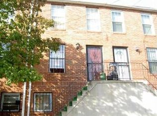 832 Lyndhurst St, Baltimore, MD 21229