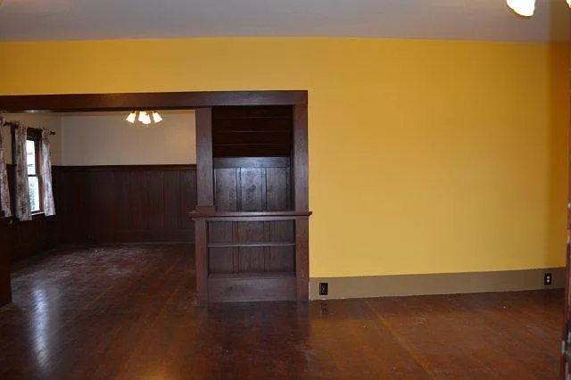 135 W Grant St — Photo 18