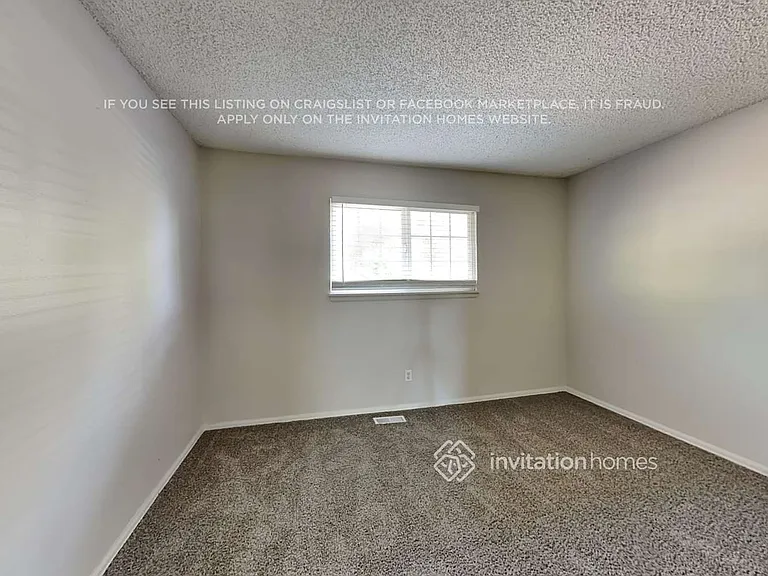 1617 S Sedalia St — Photo 11