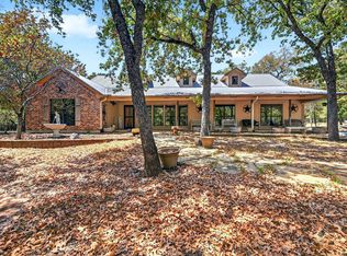 103 Quail Holw, Sunset, TX 76270