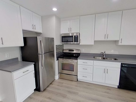 4th image of 2310 W Bonniebrook Cir