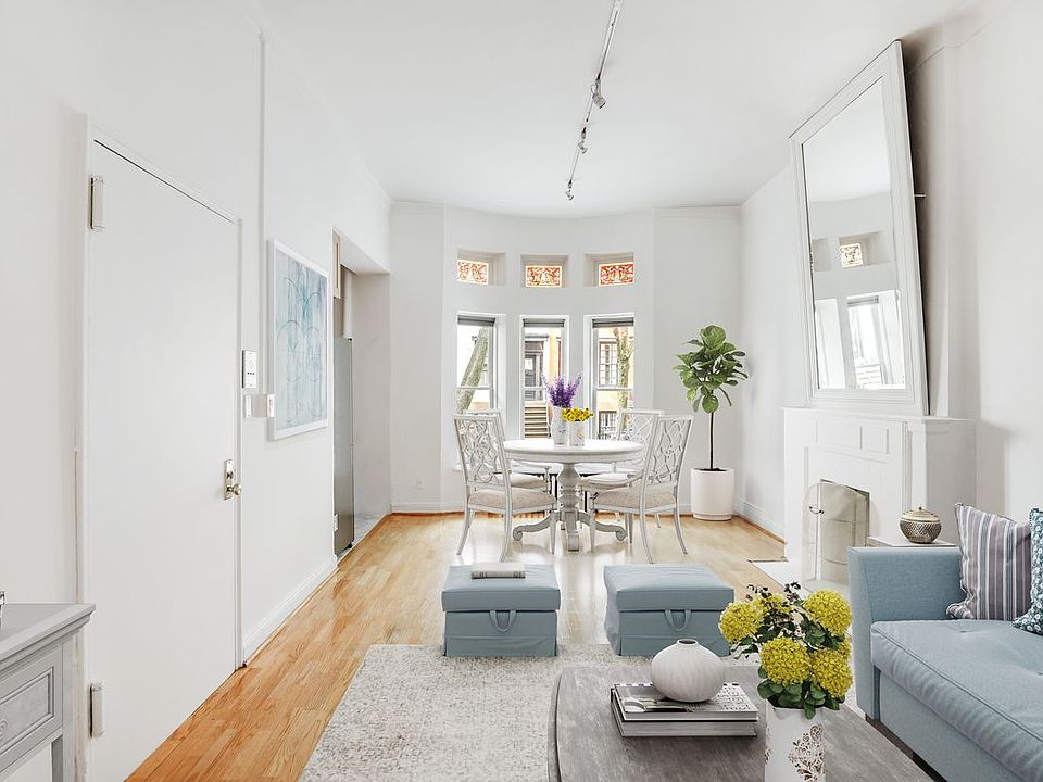 1st image of 149 Willow St APT 1A