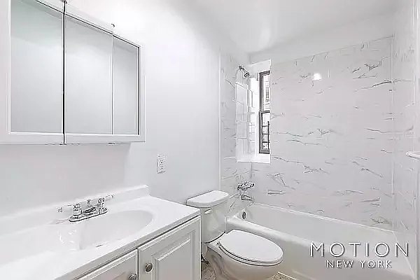 Rented by MOTION New York | media 5