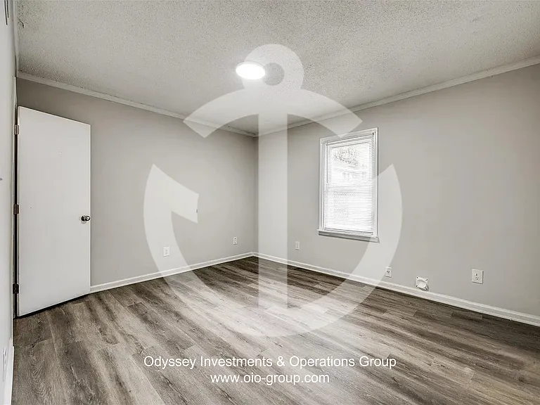 595 Betty St #4 — Photo 10