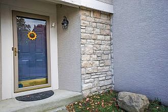 Inviting Entry Way.