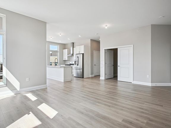 3rd image of 6640 Mooney St #408
