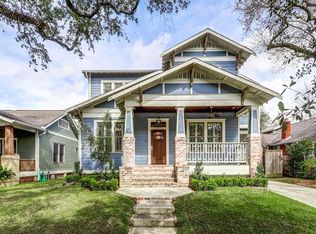 1023 E 7th 1/2 St, Houston, TX 77009