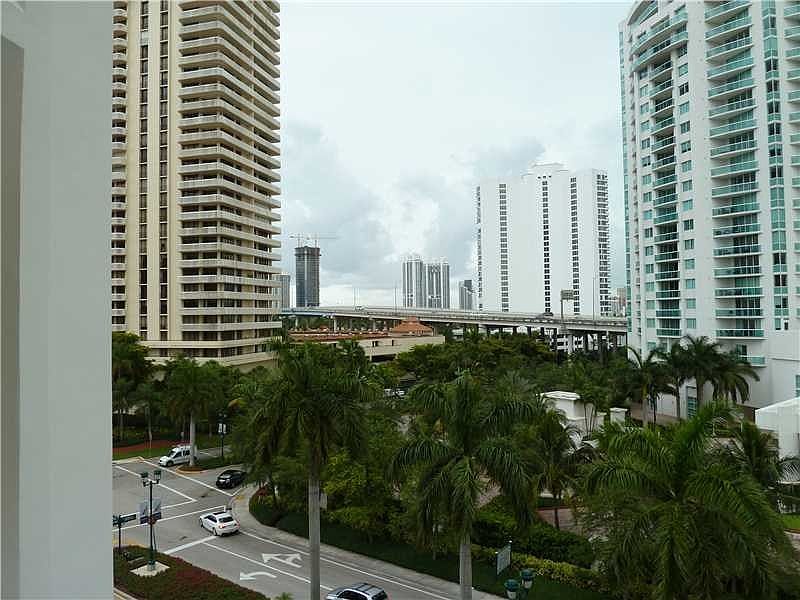 1st image of 19500 Turnberry Way APT 5E