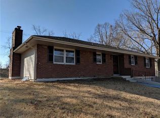 5005 NW 60th St, Kansas City, MO 64151