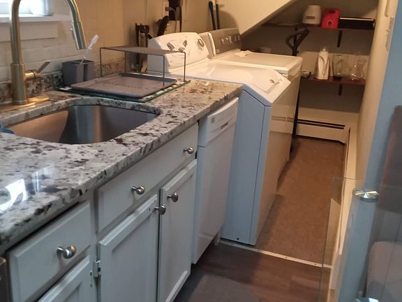 4th image of 76 Hill St #2