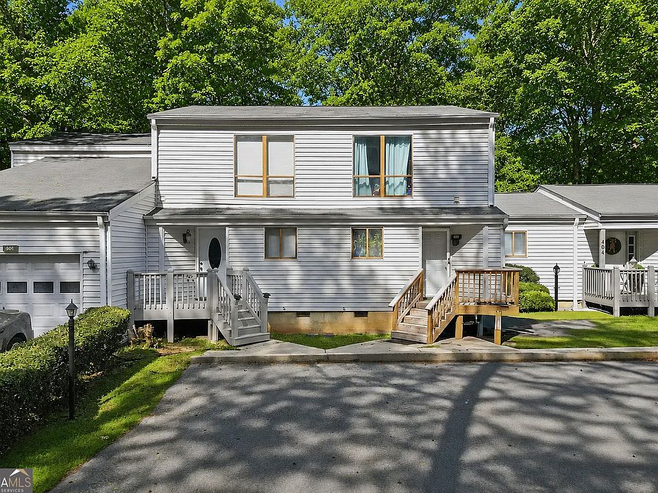 1st image of 402 Willow Way