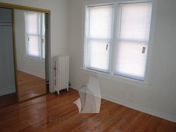 5th image of 1317 W Estes Ave #19-20
